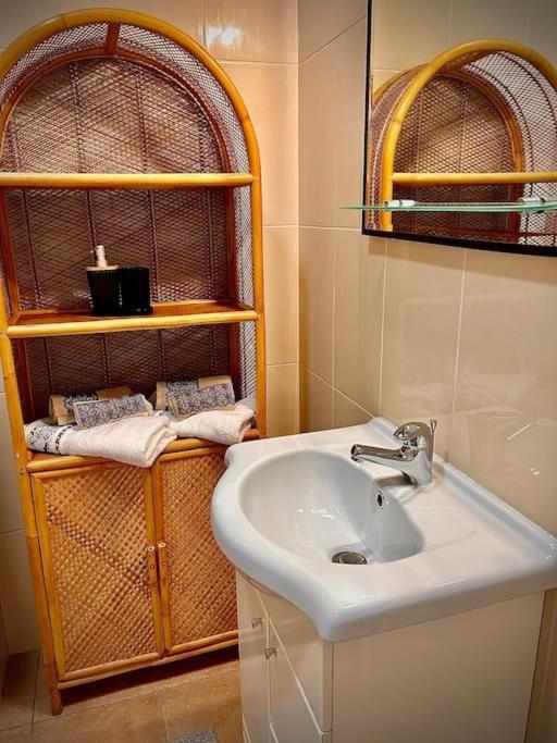 Casinha Margarida Apartment Adaufe ภายนอก รูปภาพ